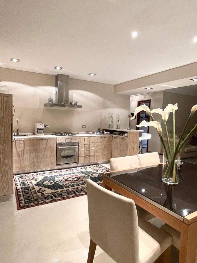 Double A Luxury Apartment Ольбия Экстерьер фото